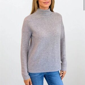Kinross Cashmere Women’s Light Gray Sweater Size XS/TP